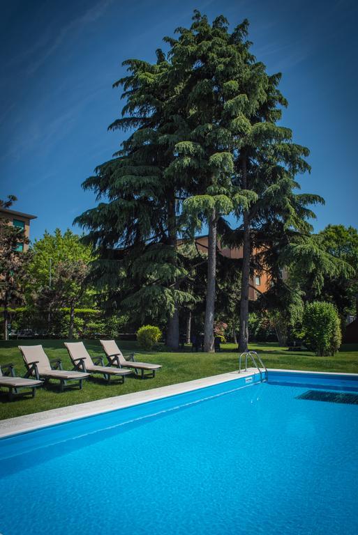 Corvetto Residence Porto Di Mare Milán Exteriér fotografie