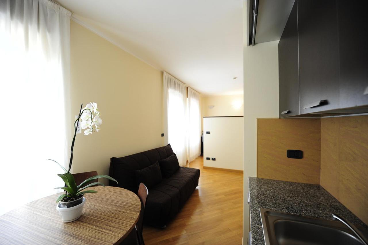 Corvetto Residence Porto Di Mare Milán Pokoj fotografie